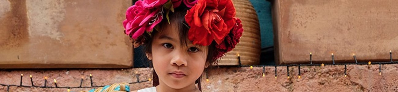 Τι συμβολίζουν τα πασχαλινά δώρα των νονών