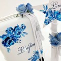Floral Βαπτιστικό Σετ Blue Roses Μανάκου